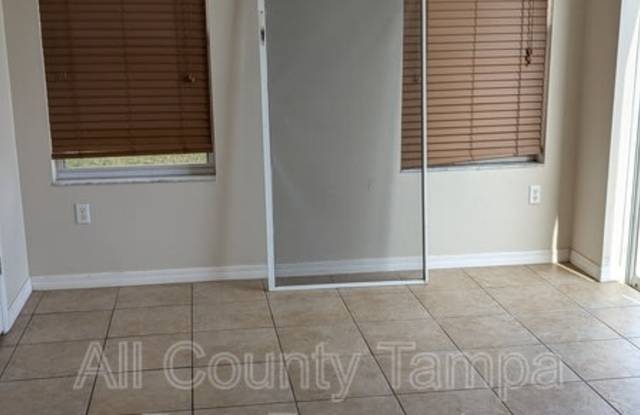 11617 Colony Lake Dr