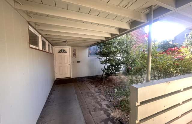 1595 Orchard Street