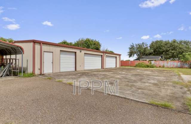 Photo of 16413 Wilson Rd- Outdoor Shop