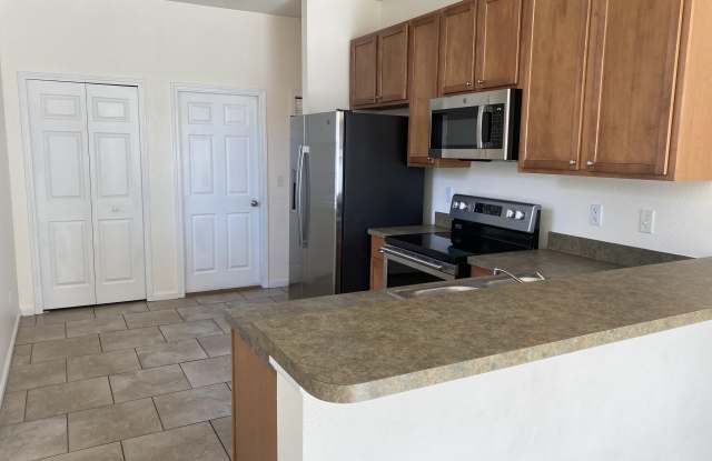 1936 Cove Point Road