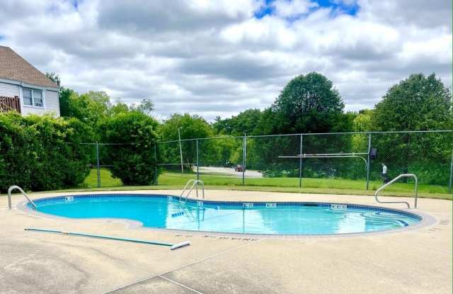 210 Circle Road