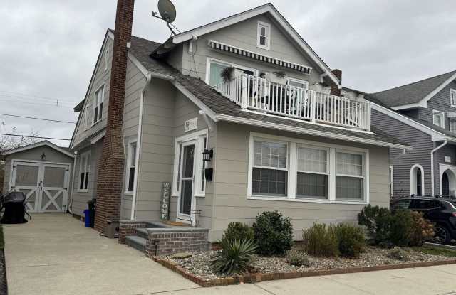 Photo of 108 N Jasper Ave