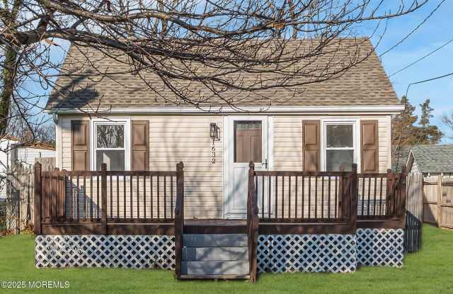 Photo of 1632 Farragut Avenue