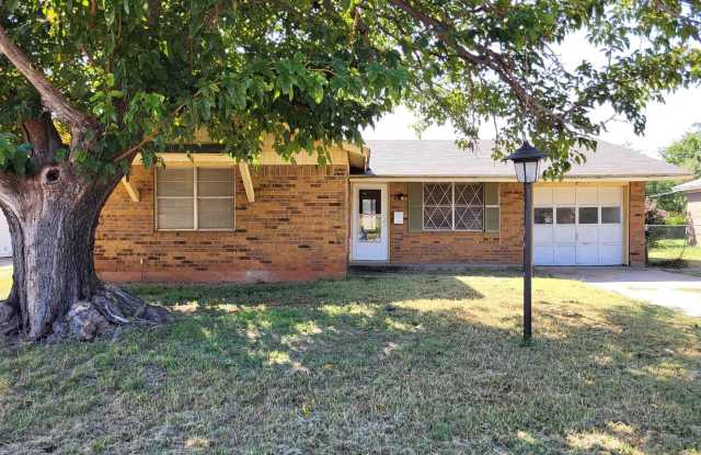 Photo of 4606 TAMMY DRIVE