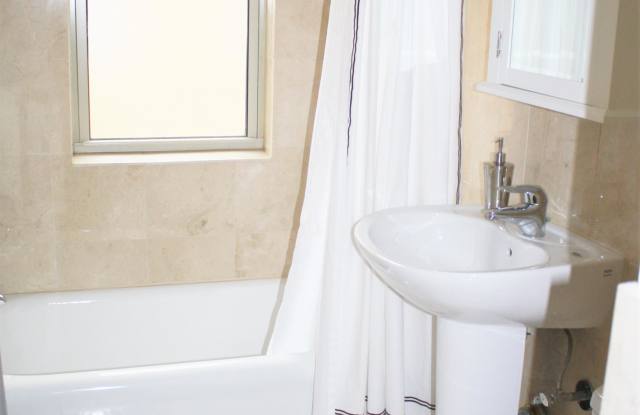 4314 N. Keystone #2E