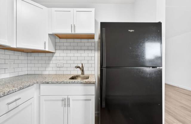 7374 East Main Street