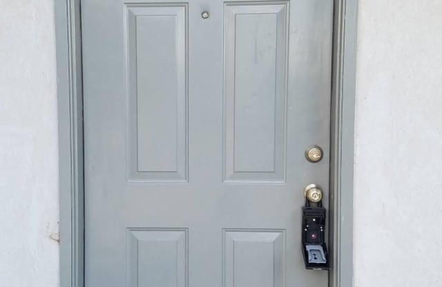 12912 ALFREDO APODACA