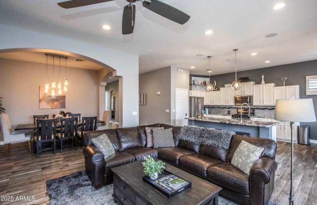 Photo of 10412 E ACOMA Drive