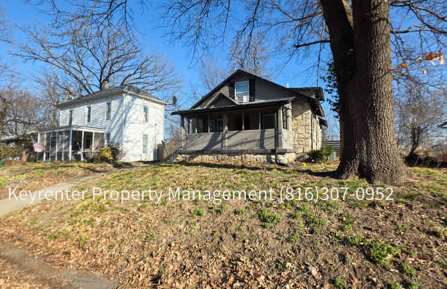 4 Bedroom 2 bath