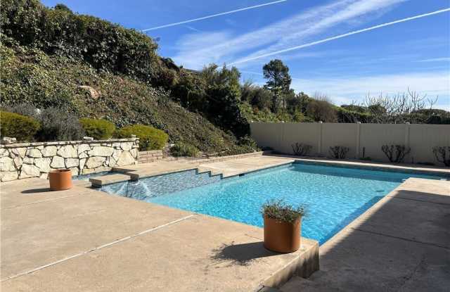 29424 Quailwood Drive