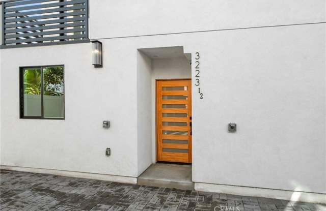 3223 Lanfranco Street 1/2