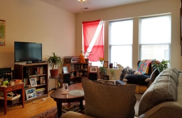 4128-34 W Addison -- Chicago Apartment Finders - 4128 W Addison St, Chicago, IL 60641