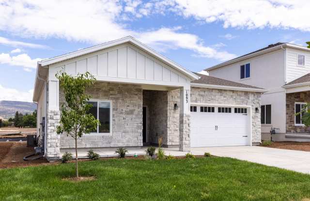 Single Level Living- Recent build in Heber City