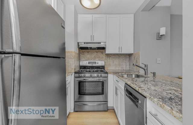 Photo of 245 East 54th Street 24L