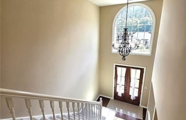 10805 Pinewalk Forest Circle