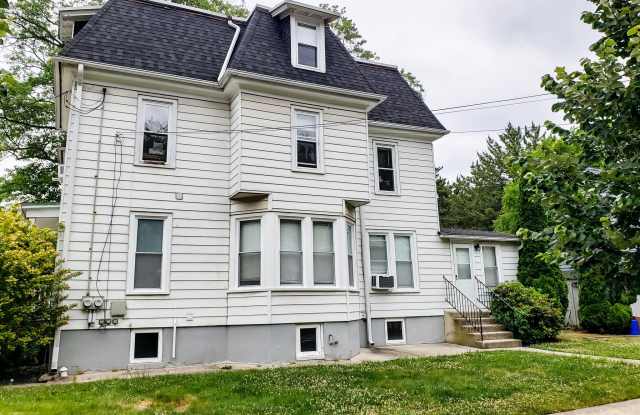 800 LINWOOD AVENUE