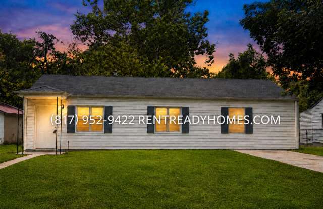 1381 Creel Ct