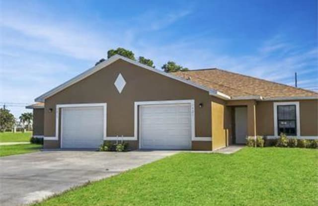 1621 SW 1st AVE - 1621 SW 1st Ave, Cape Coral, FL 33991