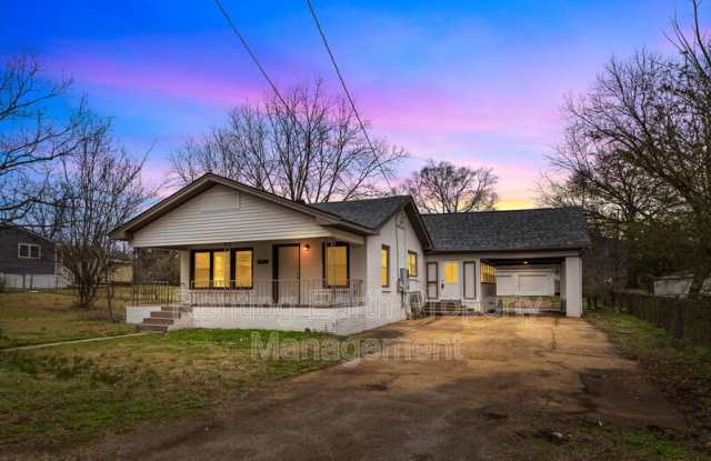 Photo of 2419 Circle Drive