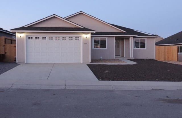 4536 Rutledge - 4536 Rutledge Street, Fernley, NV 89408