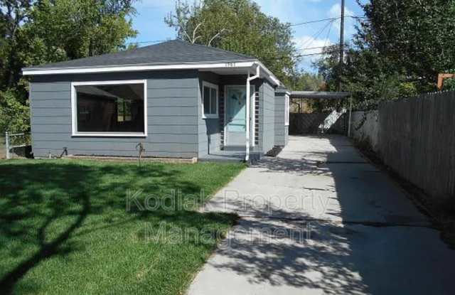 1987 S Lake St - 1987 Lake Street, Salt Lake City, UT 84105