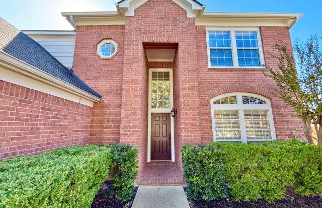 Beautiful 2 Story Home in Gated Community!