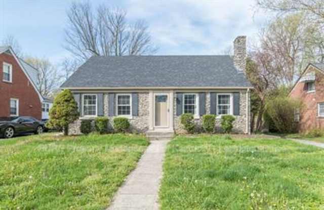 Photo of 574 Bob-O-Link Drive