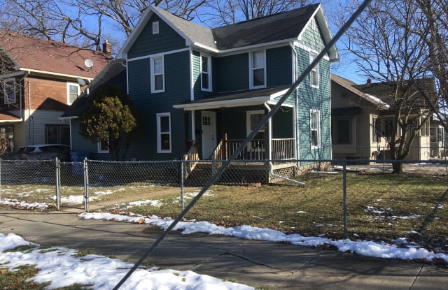 231 Jones Street - 231 Jones Street, Lansing, MI 48912