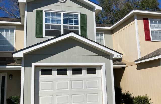 105 Woodberry Drive