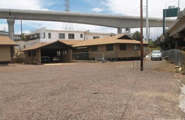 667 Kamehameha Highway unit: B