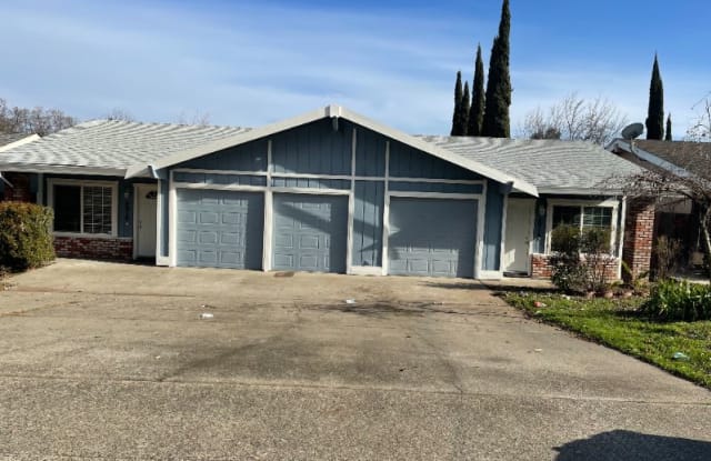 4916 Walnut Ave - 4916 Walnut Avenue, North Highlands, CA 95841