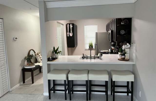 2700 Forest Hills Boulevard