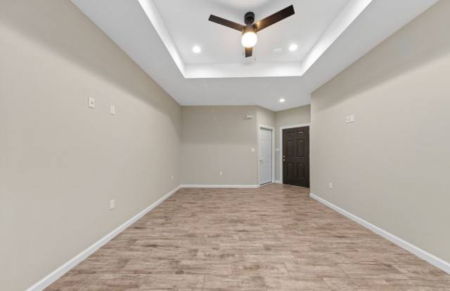 1117 West Escondido Lane