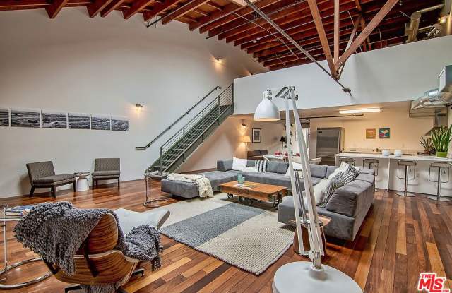 1046 Princeton Drive