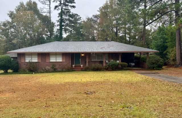 Nice 3 Bedroom 2 bath home!