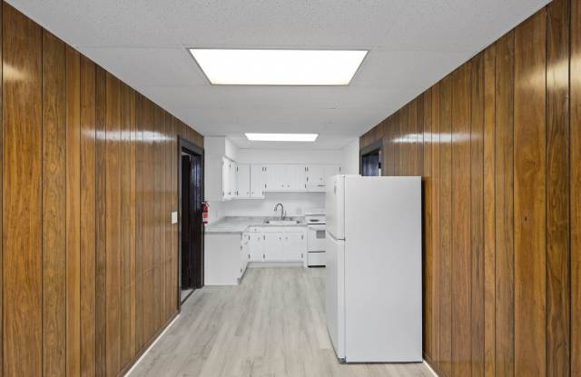 2 N Huron (Smoke Porterhouse LLC)