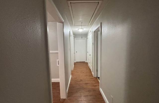 3159 Saint Charles Dr