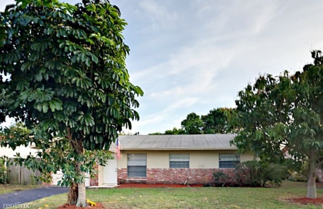 618 SW 3rd Avenue - 618 Southwest 3rd Avenue, Boynton Beach, FL 33426