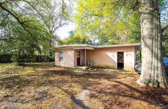 Photo of 13 Marine Dr