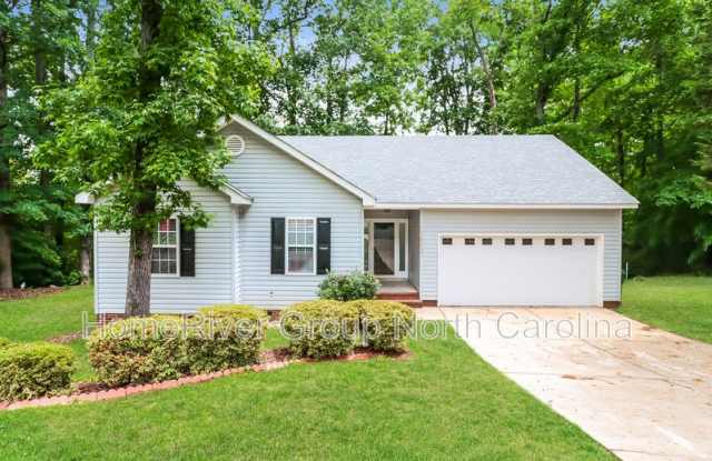 1803 Sloan Dr - 1803 Sloan Drive, Charlotte, NC 28208