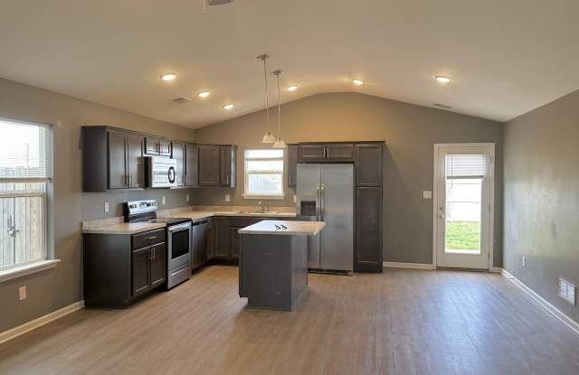 2605 Hailey Rose Way