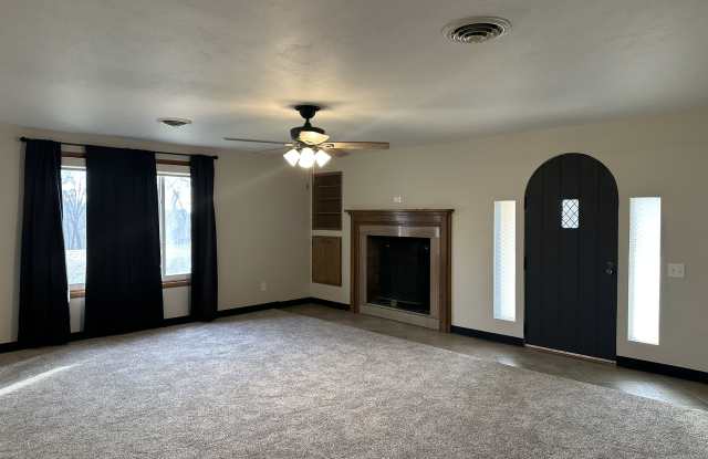 260 Mark Twain Drive