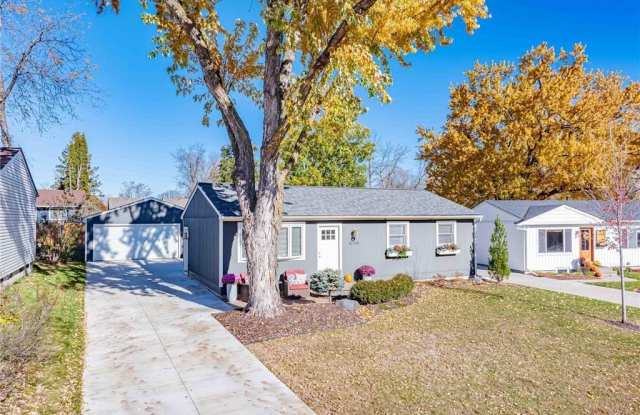 Photo of 112514 Washington Lane