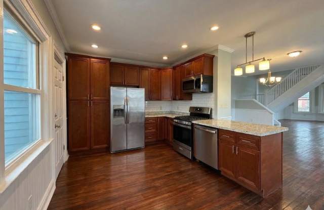 20 Penfield StreetUnit 1 (Left )