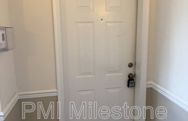 1974 Scotts Crossing Way