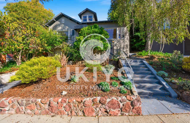 Photo of 860 Portal Avenue