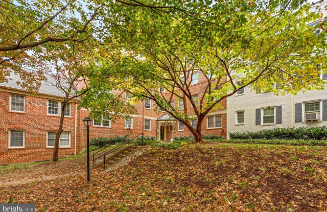 2208 COLSTON Drive unit: C-302