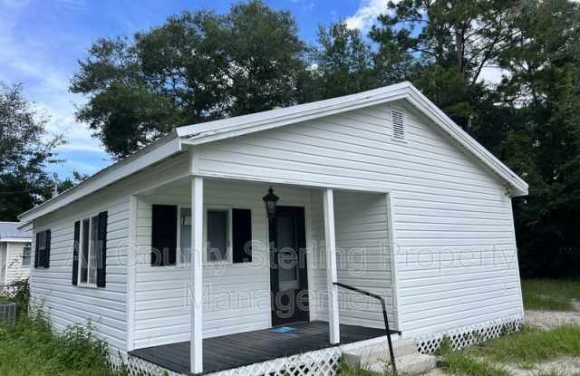 Photo of 727 SE Dade Street