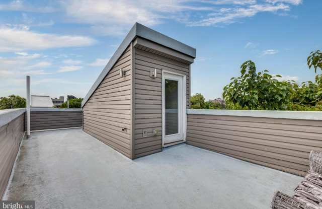 Photo of 2311 N CAMAC Street