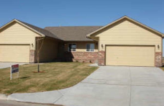 3838 N Pepper Ridge St - 3838 N Pepper Ridge St, Wichita, KS 67205